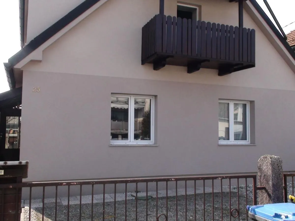 Holiday Home Livada Lublaň 0*,